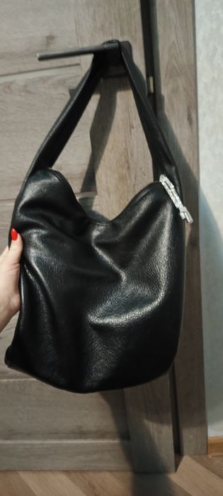 Продам сумочку в гарному стані
