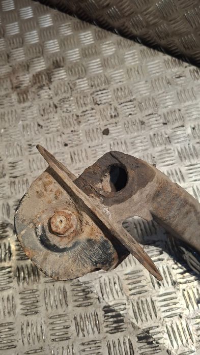 Zwrotnica Wahacz Prawy Tył Bmw E46 2.0D