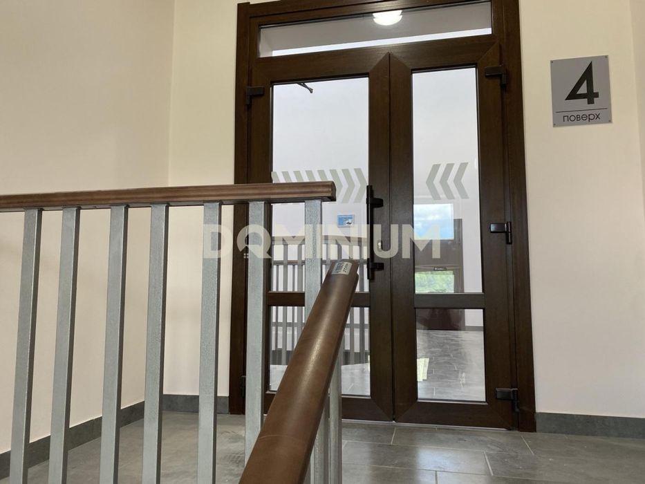 Продається 3 кімнатна квартира в м. Хуст