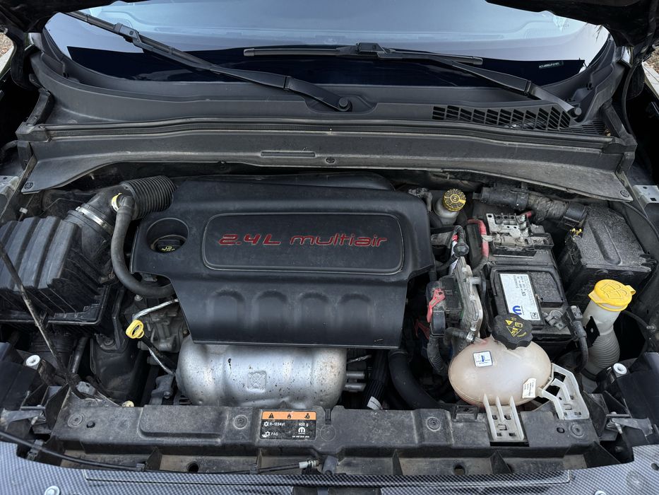 Продам машину Jeep Renegate