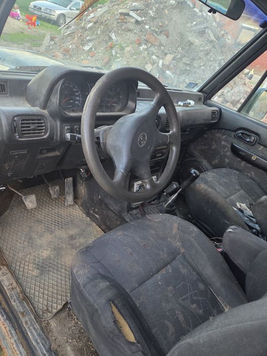 Hyundai  galloper 2.5tdi