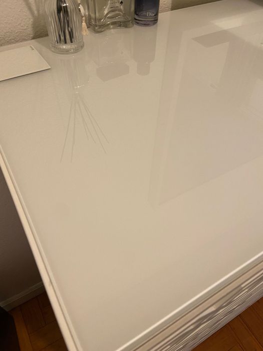 Quarto COMO NOVO