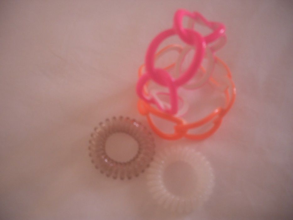 Lote pulseiras + elásticos cabelo (POR ESTREAR)
