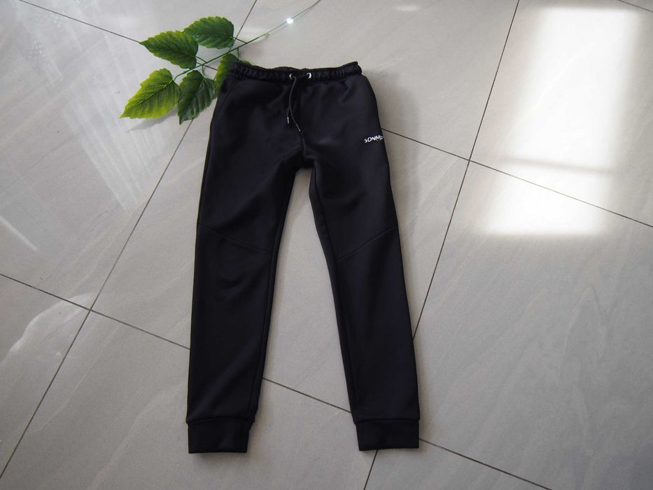 Spodnie dres dresowe 146 cm Sonneti
