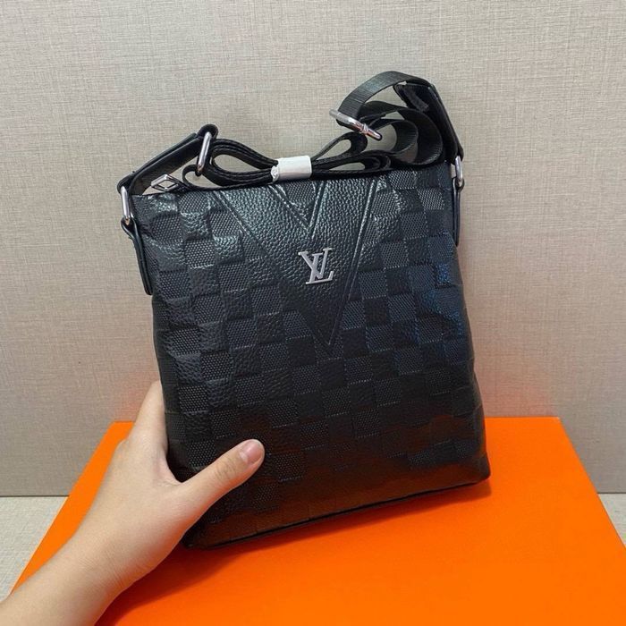 Мужская кожаная сумка louis vuitton чоловіча шкіряна сумка луі вітон