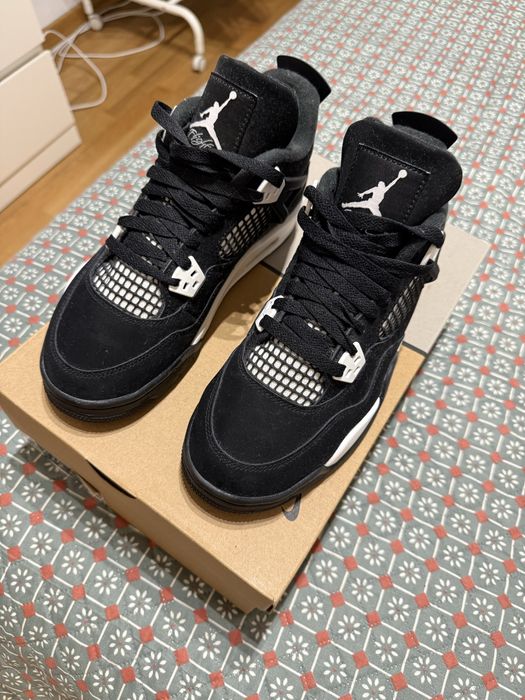 Jordan retro 4 Black/White