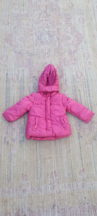 Зимова дівчача куртка з розмірами.