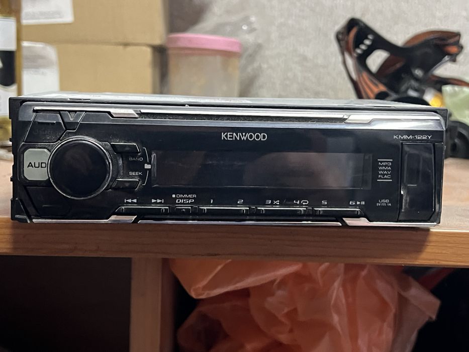 Продам магнитолу KENWOOD