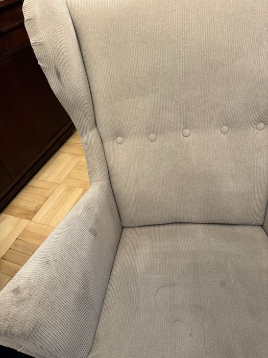 Używany fotel z Ikea
