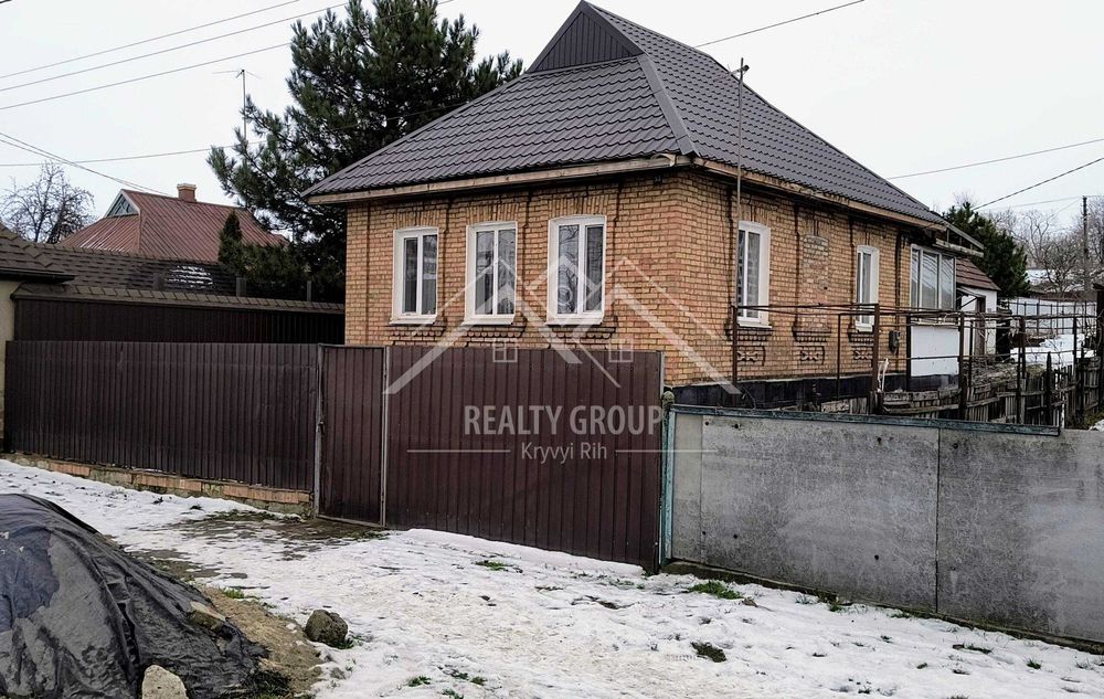 Продам будинок у ЦМ рн  вул. Мерецькова