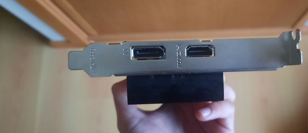 Placa de video MSI GeForce GT 1030 2GB LP