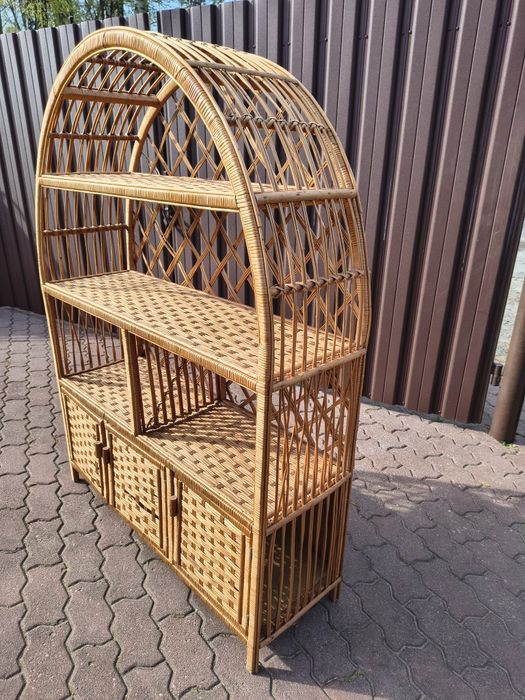 Duża szafka rattanowa