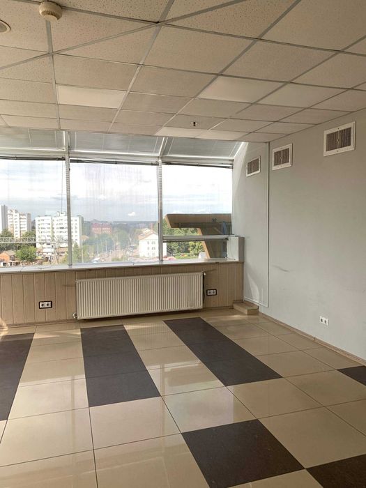 Оренда офісного приміщення 250 м² район Замостя