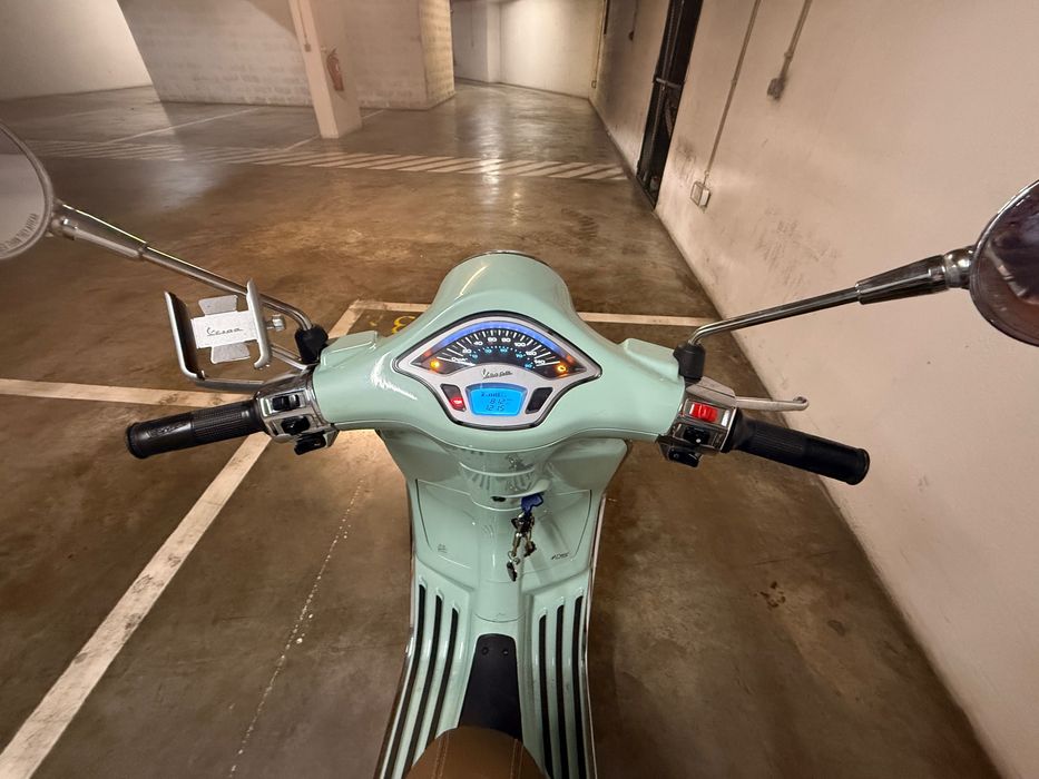 Vespa Primavera 125
