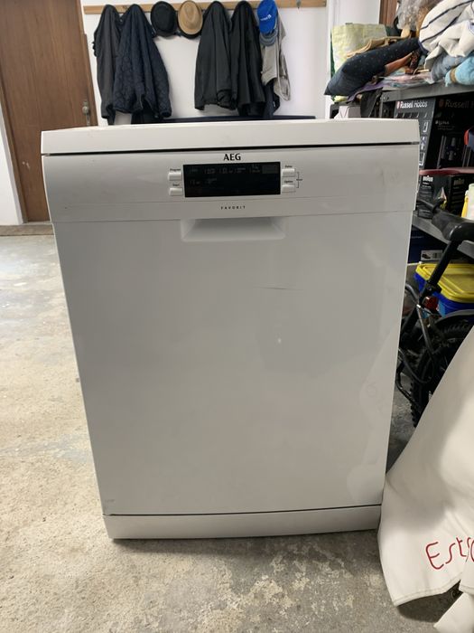 Maquina de lavar loiça AEG