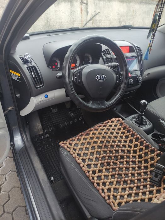 Кіа seed (універсал)1.6 2008