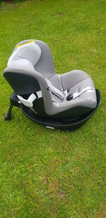 Fotelik z bazą firmy Cybex