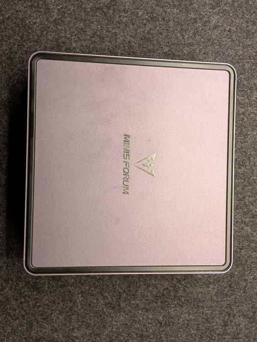 MINISFORUM Mini PC UM790 Pro, AMD Ryzen 9 7940HS, 32 GB DDR5/1 TB