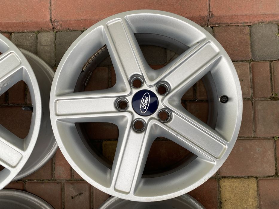 Диски R16 5-108 6.5J ET52.5 DIA63.4мм. FORD