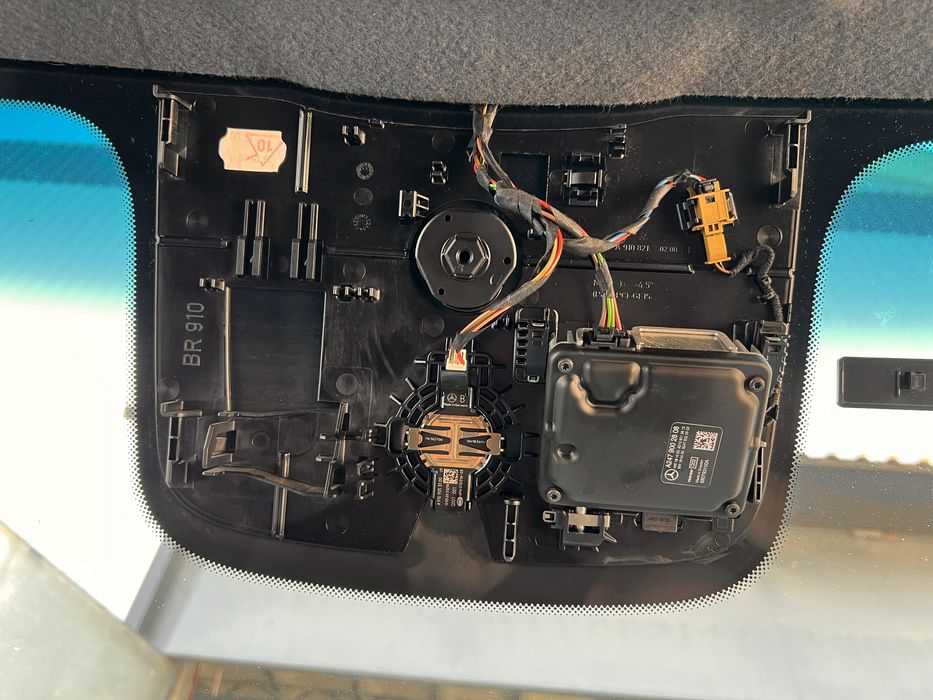 Камера полоси датчик дощу та світла Mercedes Sprinter W907 W910