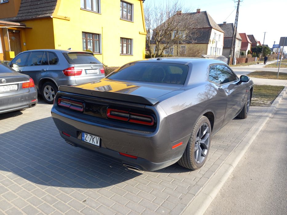 Dodge Challenger model 2021