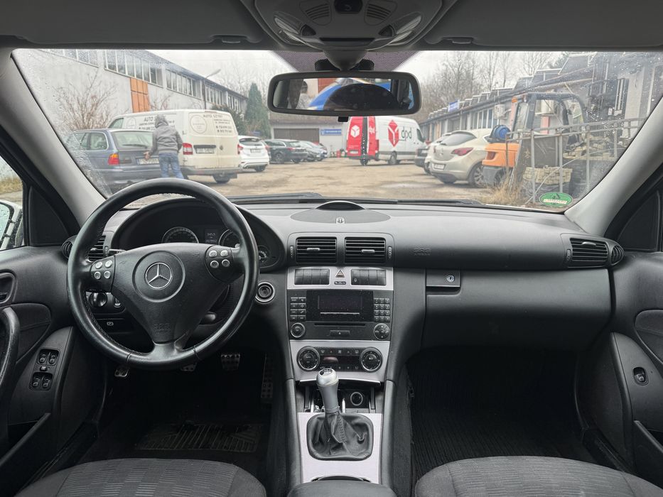 Mercedes Benz C- klasa W203 C200