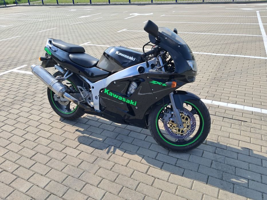 ПРОДАМ Kawasaki zx6r