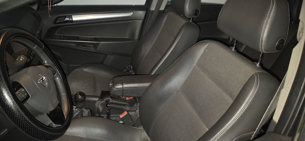 Opel Astra H Cosmo