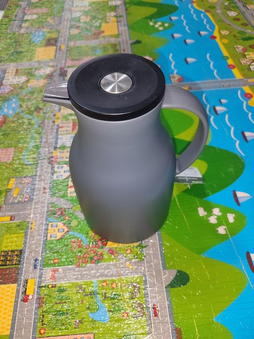 Продам термокувшин