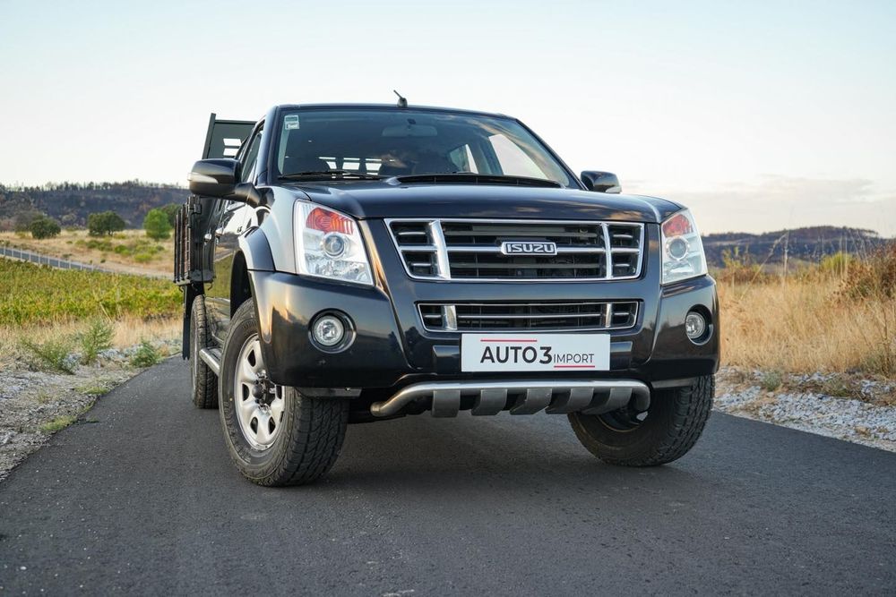 Isuzu D-Max 4x4 Cabine Dupla Custom