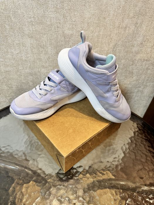 Кросівки для дівчинки Skechers, розмір - 32