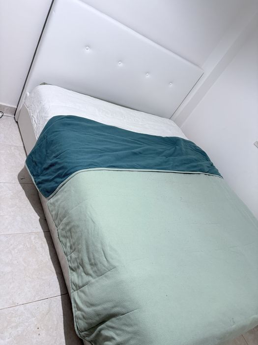 Cama de casal + Colchão 160x200