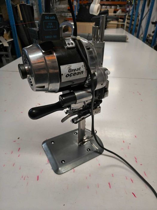 Nóż krojczy pionowy 8" Great Ocean CZD-3 220V sprawny, ostrzałka serwisowany