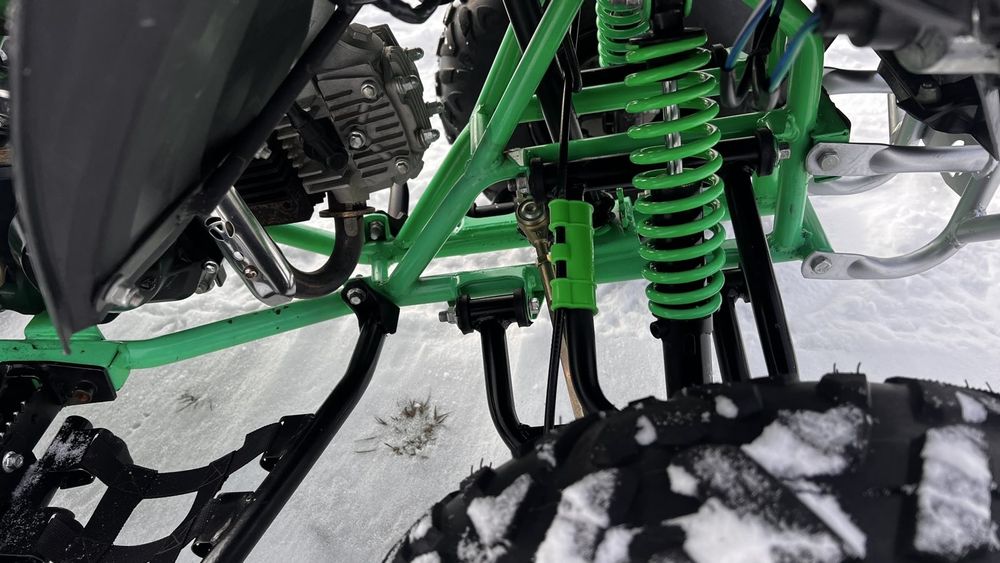 Продам квадроцикл у відмінному стані.