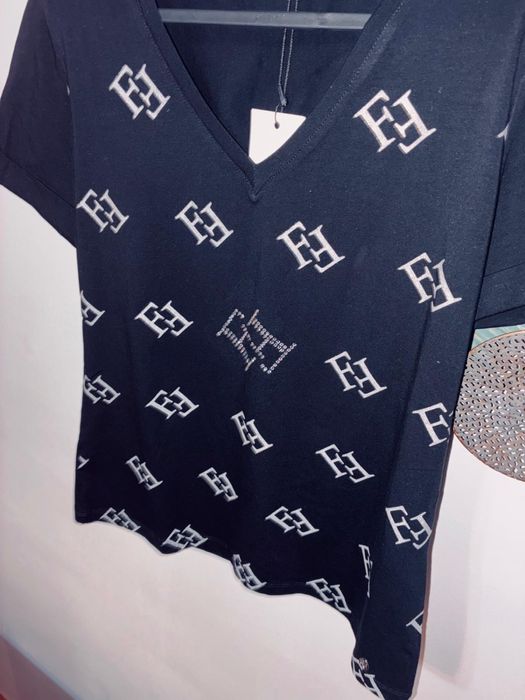 Camisola de marca nova