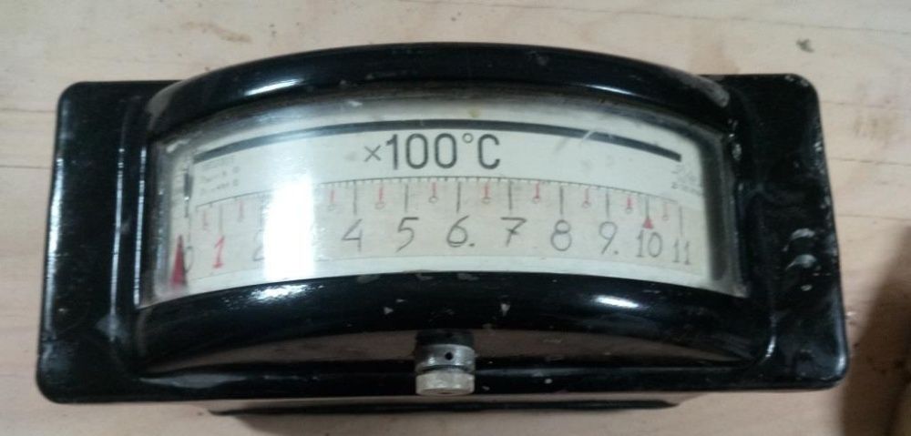 Електро двигун та інша автоматика