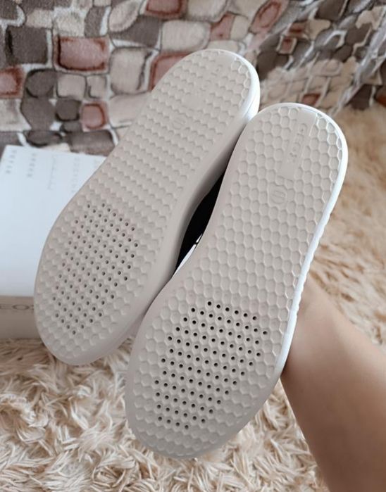 Нові  Geox кросівки кеди кроссовки