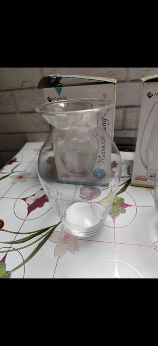 Wazony  18 cm wysokości