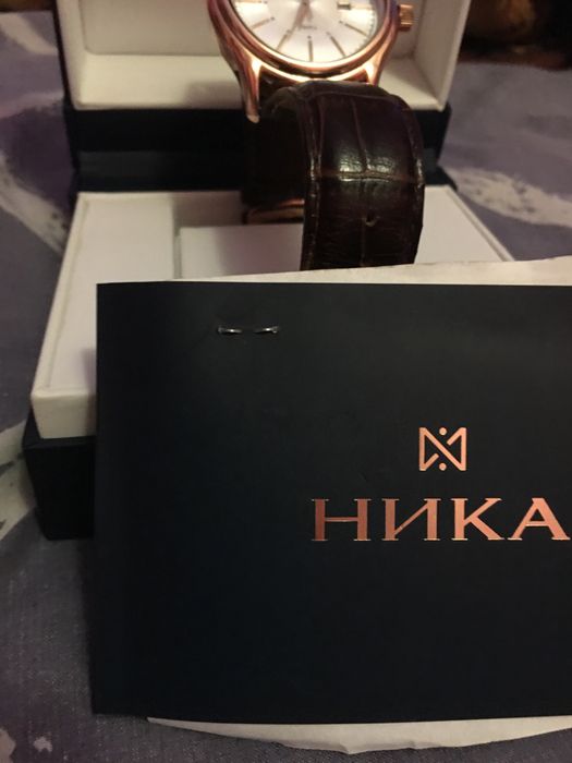 Золотые Часы в идеальном состоянии