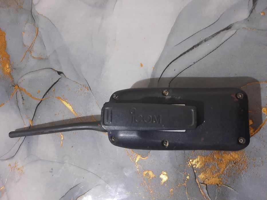 Рация  icom ic-m25