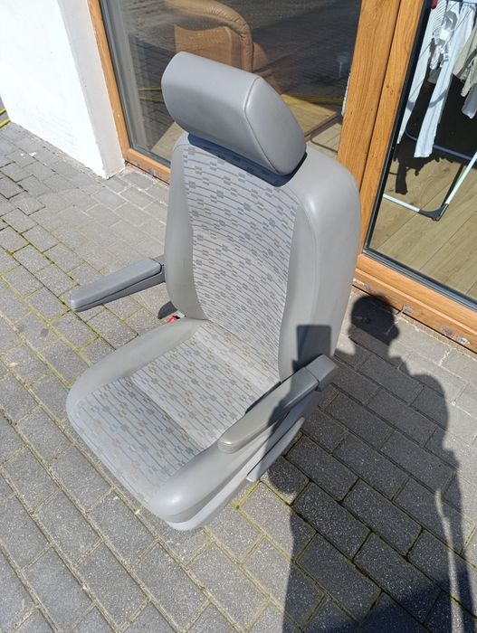 Fotel kierowcy lewy palace VW t5 lift t6
