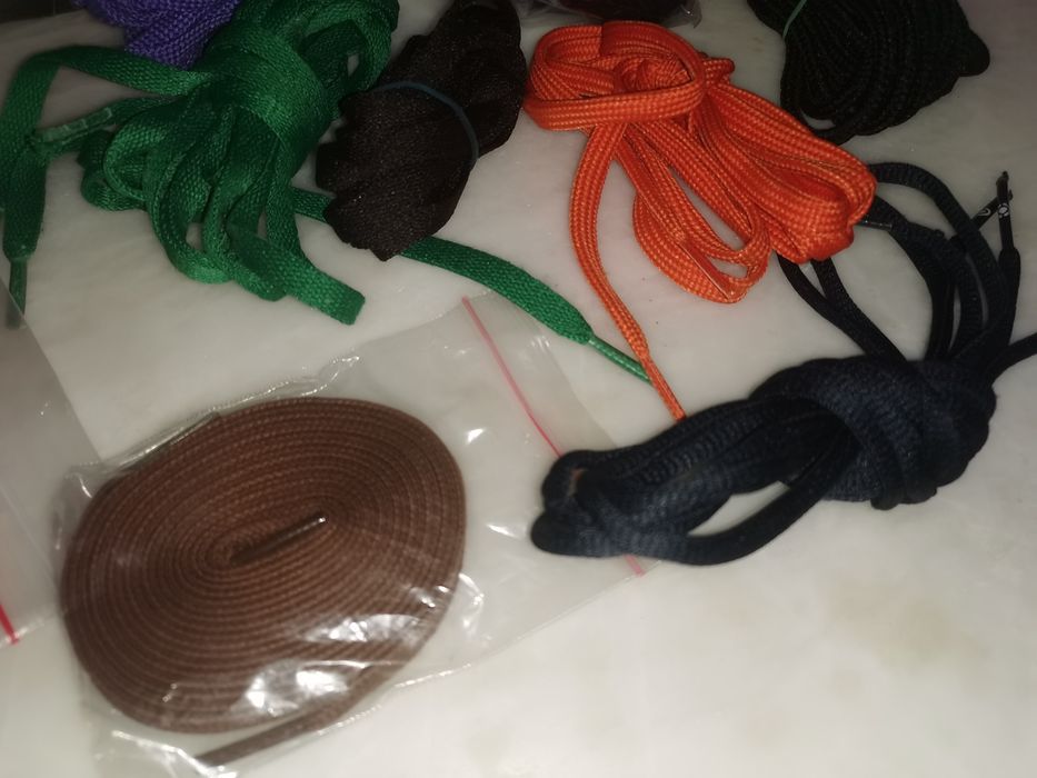 Atacadores novos várias cores