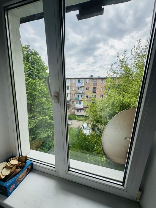 Продам двох кімнатна по вул.Вʼяч.Чорновола,18А.у м.Новий Розділ