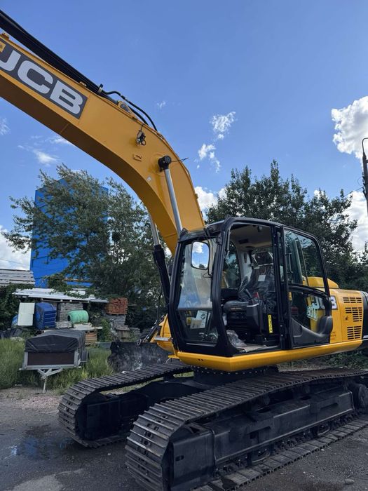 Гусеничний екскаватор JCB JS220NLC — новий, 2021 рік