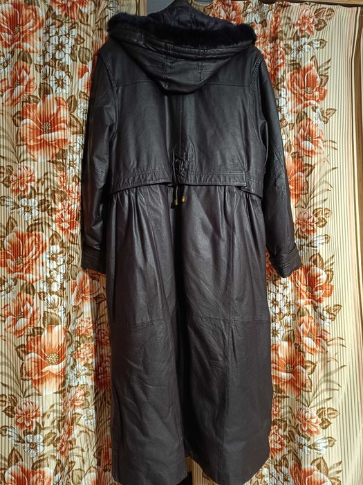 Пальто з натуральної шкіри