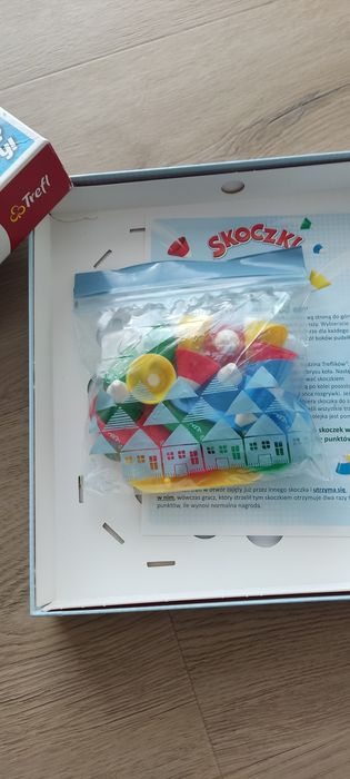 Puzzle świnka Peppa psi patrol gra skoczki trefl trefliki