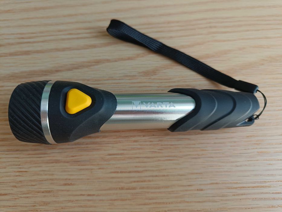 Latarka VARTA Day Light Multi LED F20