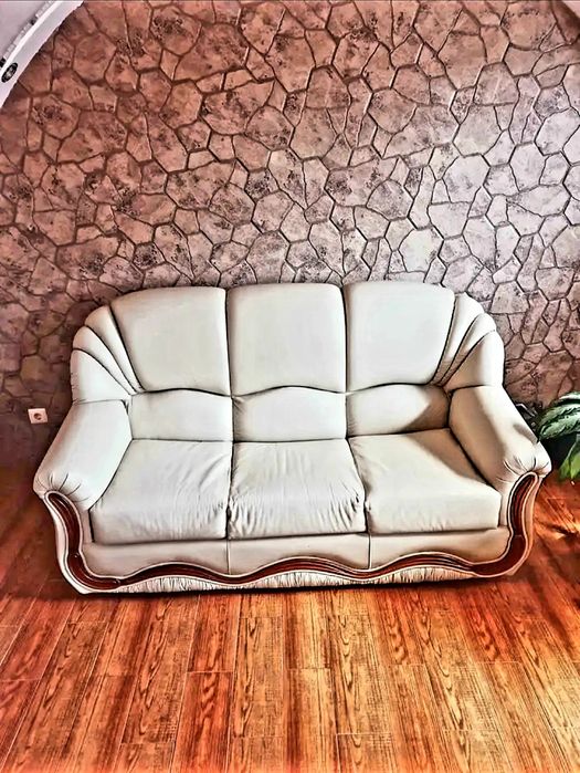 Conjunto de um Sofa i dois cadeirões