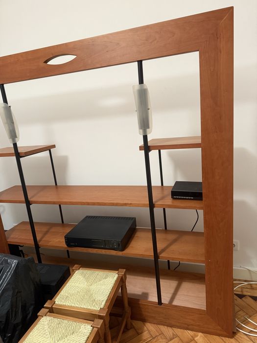 Estante TV madeira maciça