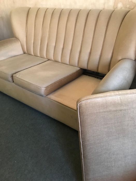 Sofá-cama - cor beige